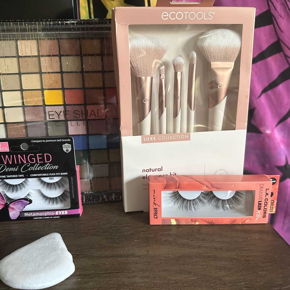 MAKEUP BUNDLE 💄💋